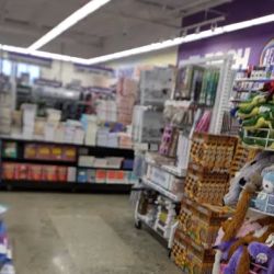 Five Below ico