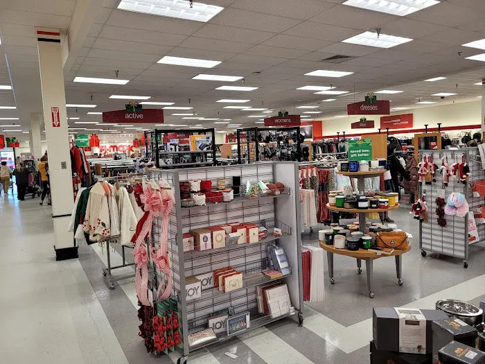 T.J. Maxx 0