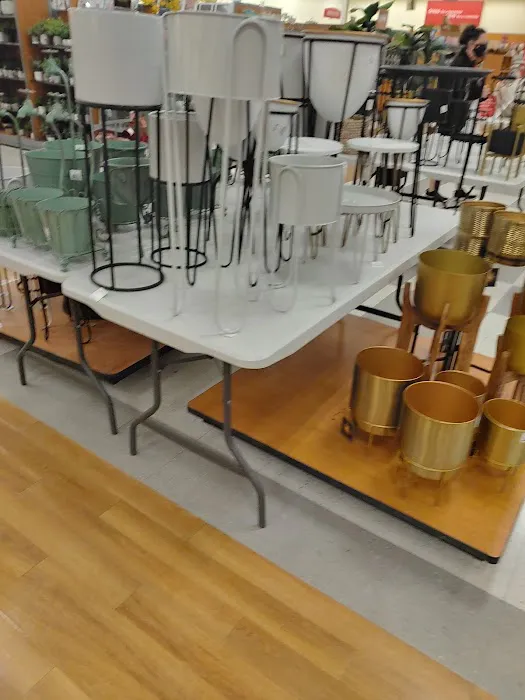 T.J. Maxx 7