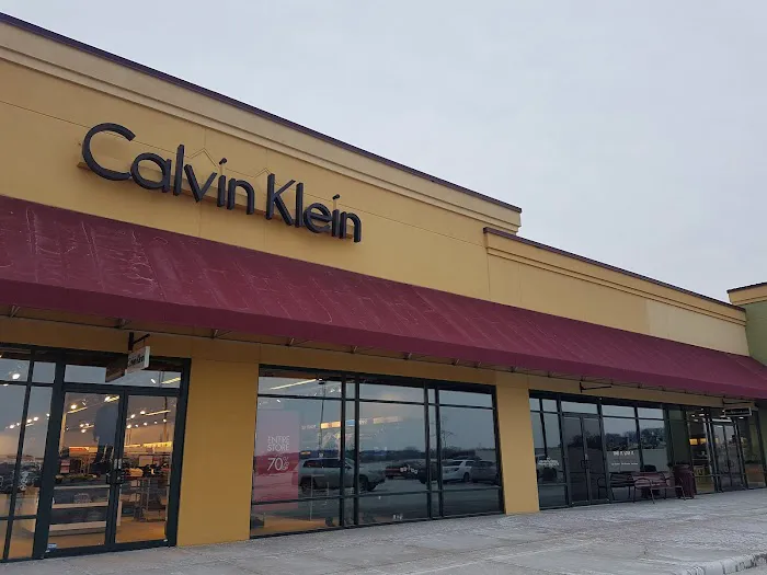 Calvin Klein 7