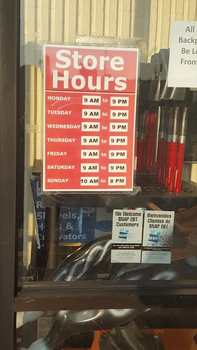 Roses Discount Store 0