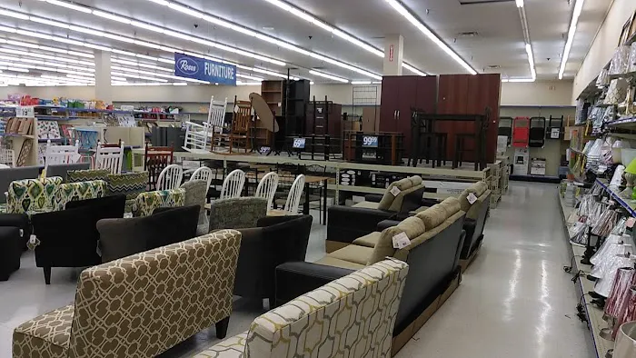 Roses Discount Store 8