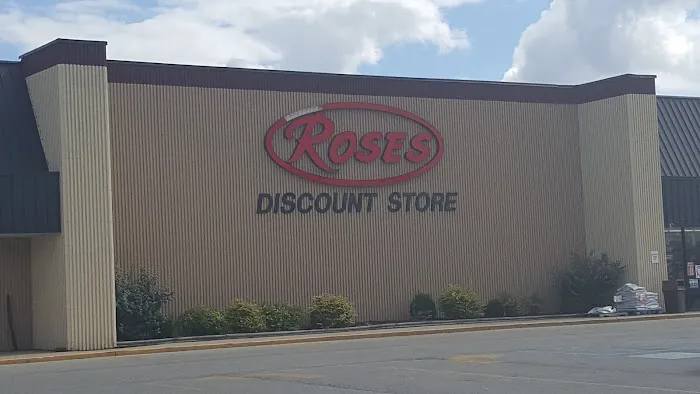 Roses Discount Store 4