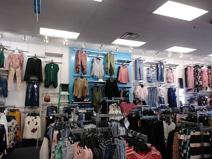 Rainbow Shops 9