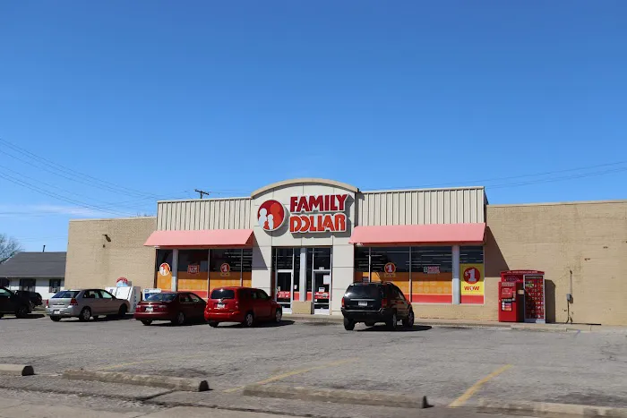 Family Dollar 0