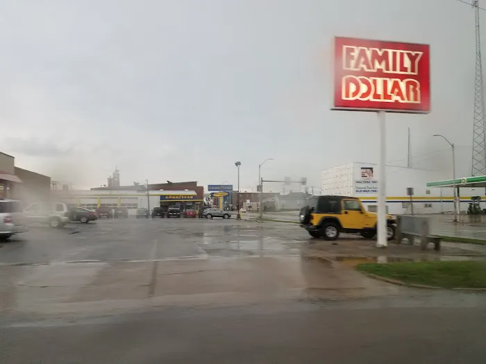 Family Dollar 7