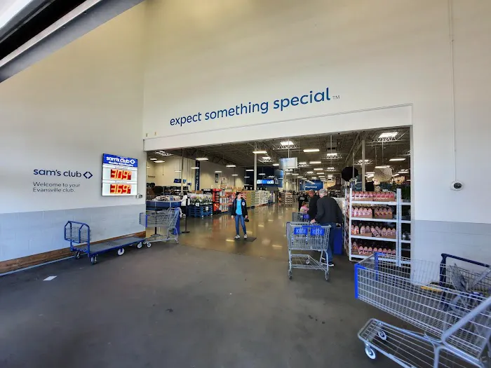 Sam's Club 8