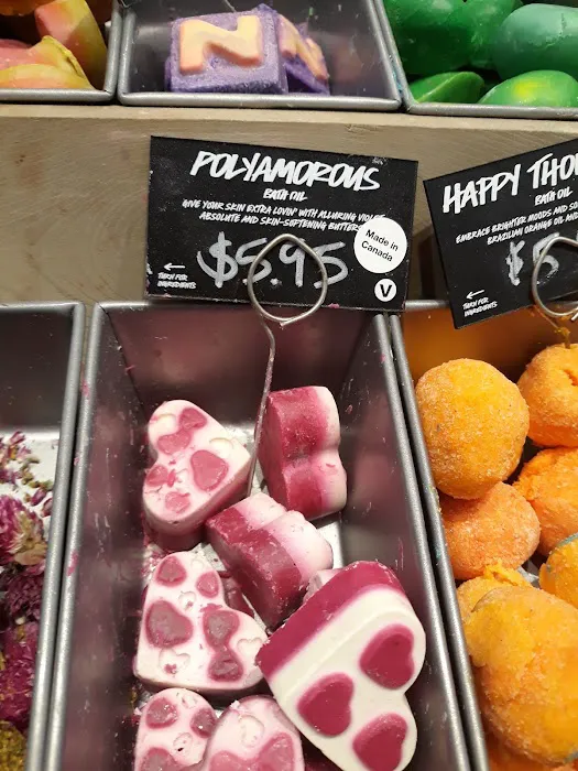 Lush Cosmetics Hilldale - Madison 2