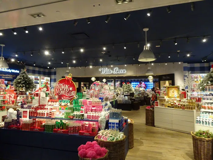 Bath & Body Works 7