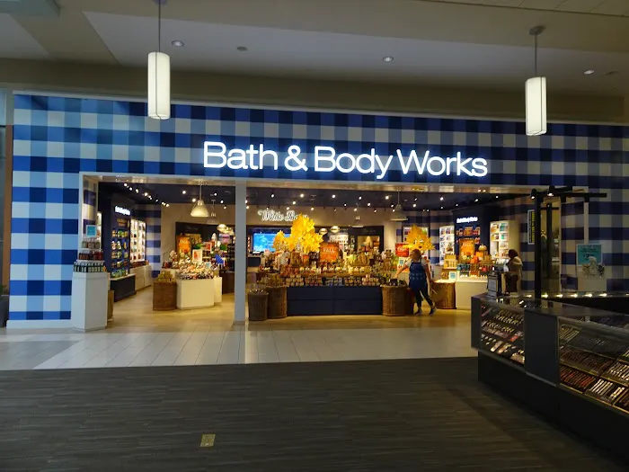 Bath & Body Works 3