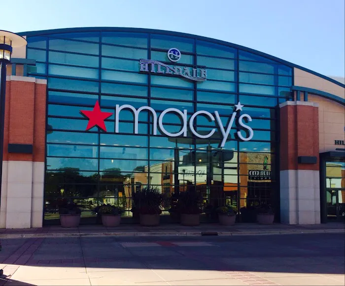 Macy's 0