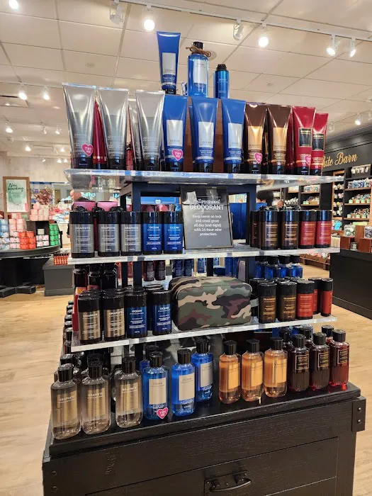 Bath & Body Works 2