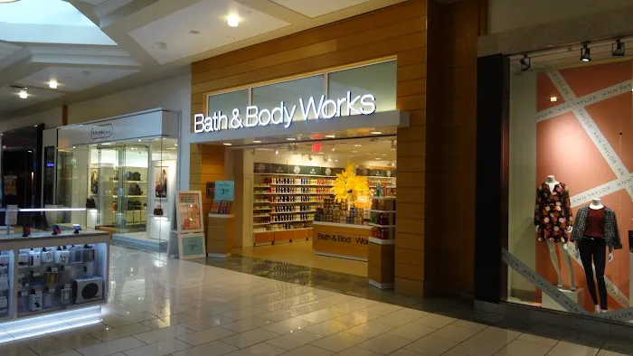 Bath & Body Works 3