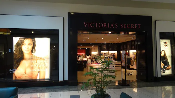 Victoria's Secret 4