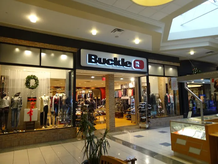 Buckle 6
