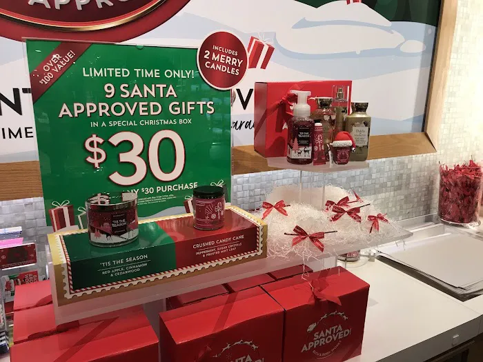 Bath & Body Works 2