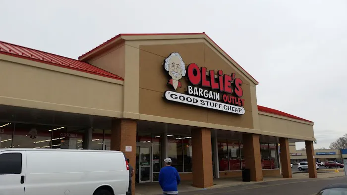 Ollie's Bargain Outlet 0