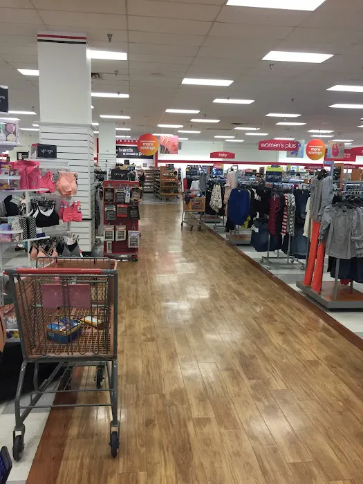T.J. Maxx & HomeGoods 9
