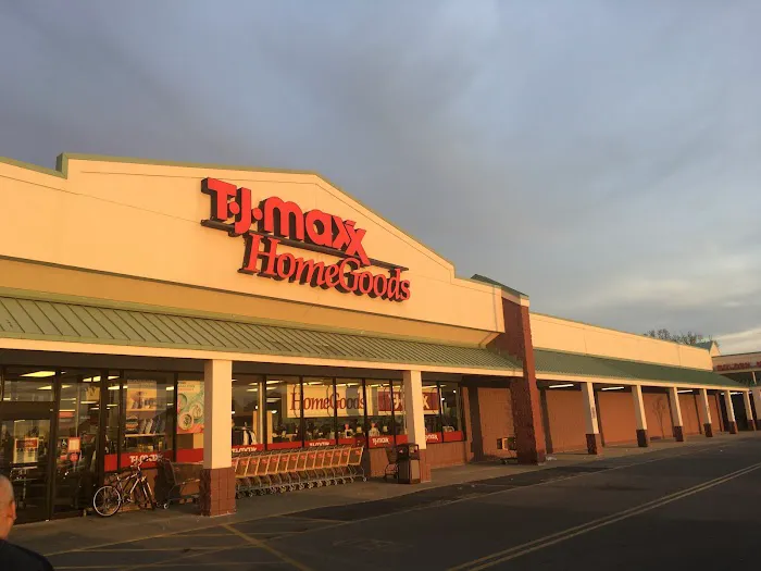 T.J. Maxx & HomeGoods 7