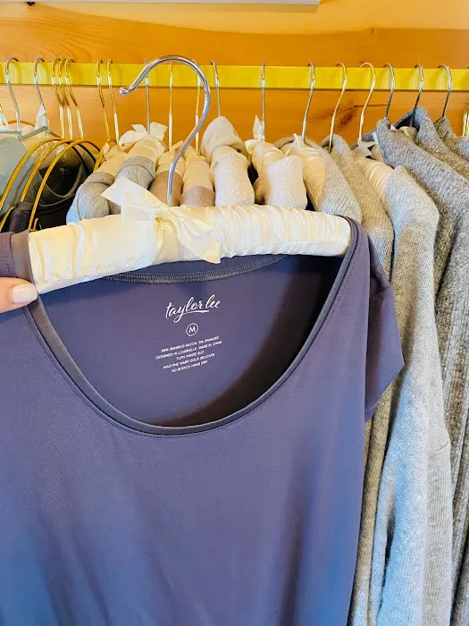 Taylor Lee Comfort 2