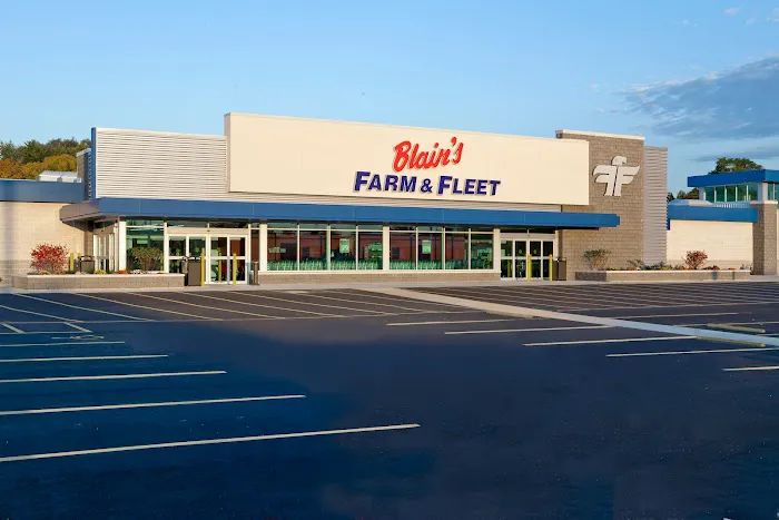 Blain's Farm & Fleet - Madison, Wisconsin 7