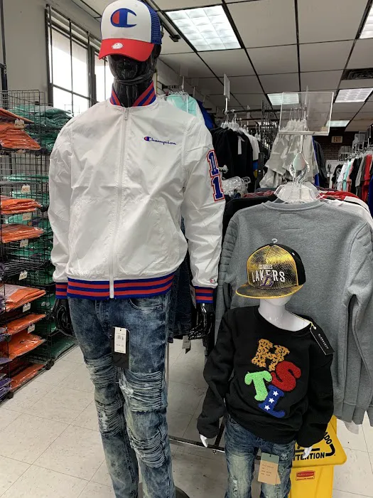 THE SHOE & APPAREL CO. 3