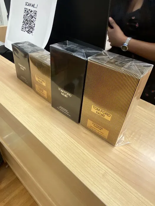 Perfume Villa 3