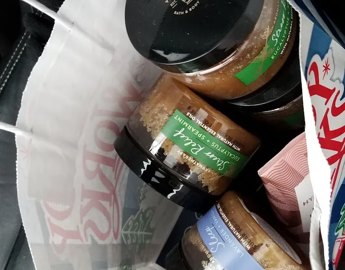 Bath & Body Works 3
