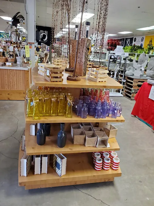 Ed's Glass & More LLC 9