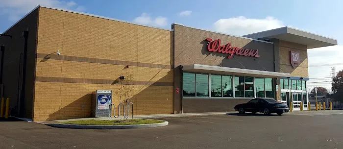 Walgreens 3
