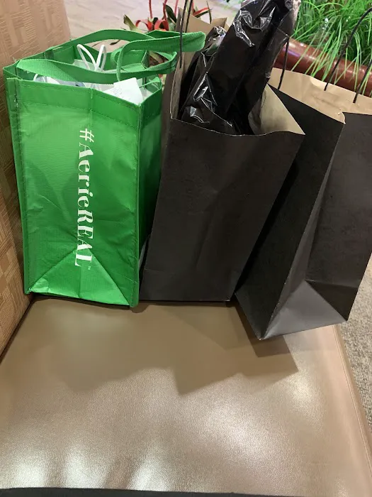 American Eagle & Aerie 1