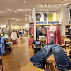 American Eagle & Aerie ico