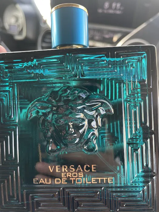 Elegance Perfumes 4