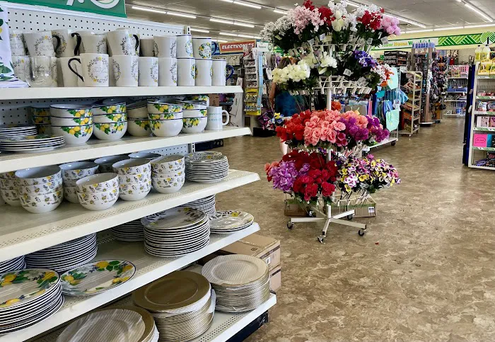 Dollar Tree 3