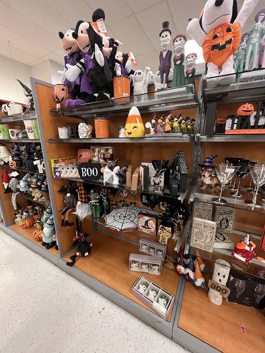 T.J. Maxx 5