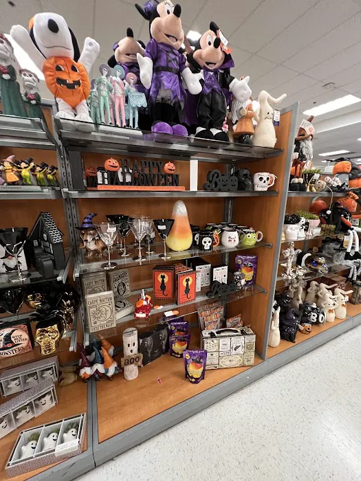 T.J. Maxx 7