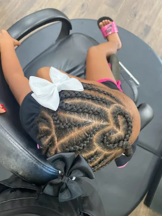 K'Nai Beauty Supply & Salon 4