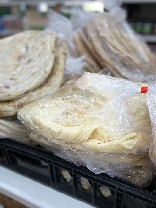Almadina International Market 6