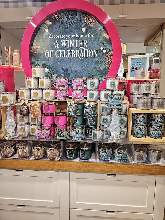 Bath & Body Works 8