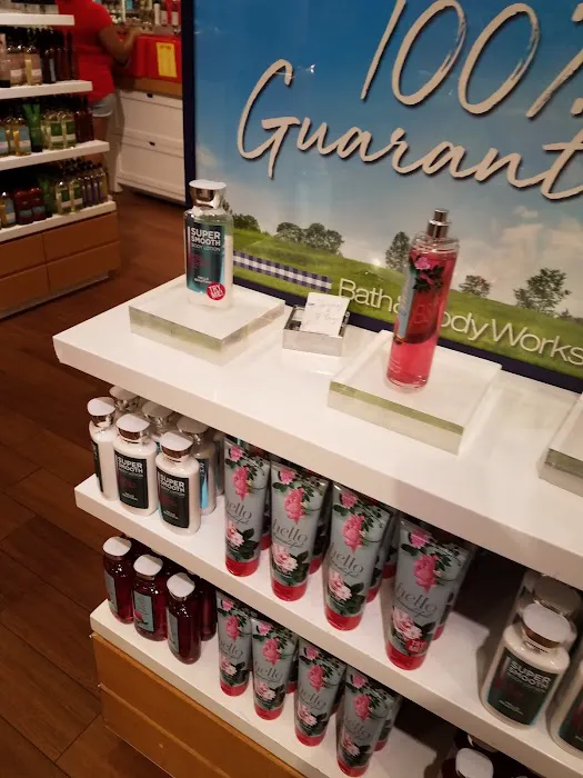 Bath & Body Works 2