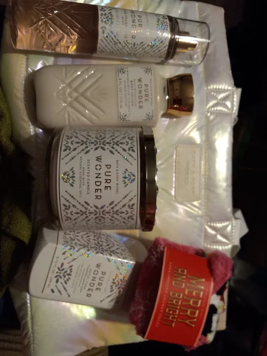 Bath & Body Works 4