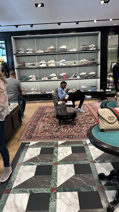 Gucci Nashville 5