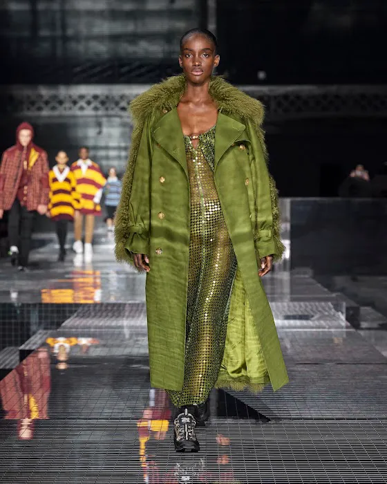 Burberry 0