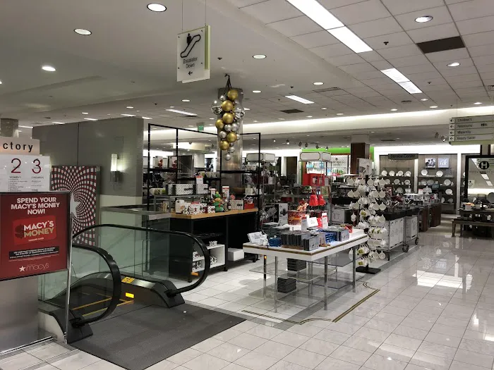 Macy's 7