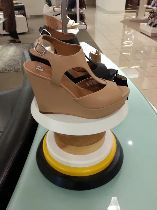 Nordstrom 9