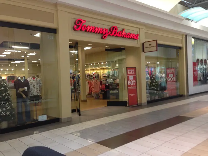 Tommy Bahama Outlet 5
