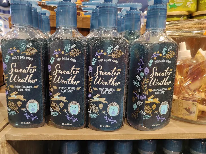 Bath & Body Works 9