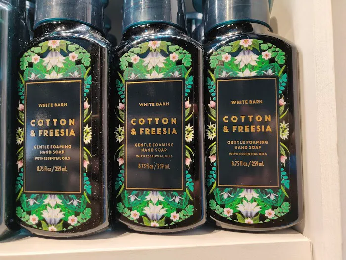 Bath & Body Works 6