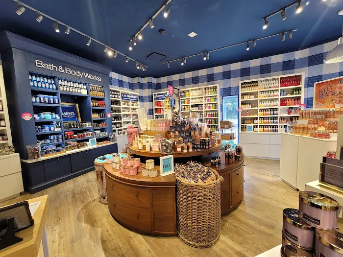 Bath & Body Works 8
