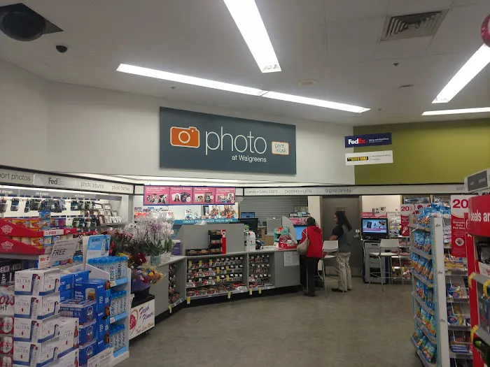 Walgreens 4
